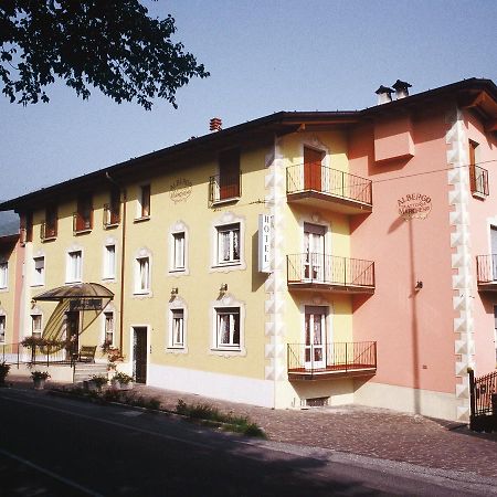 Albergo Ristorante Marcheno Eksteriør billede